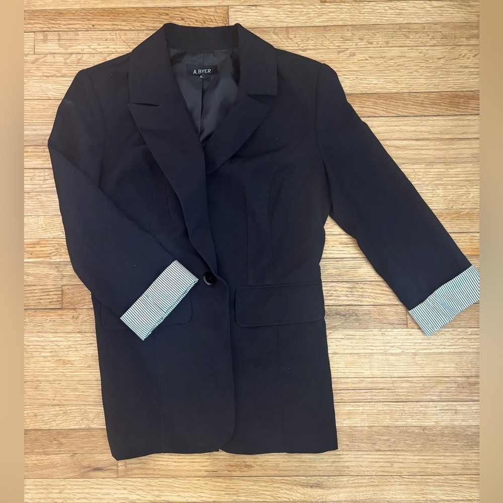 A. Byer Women’s blazer